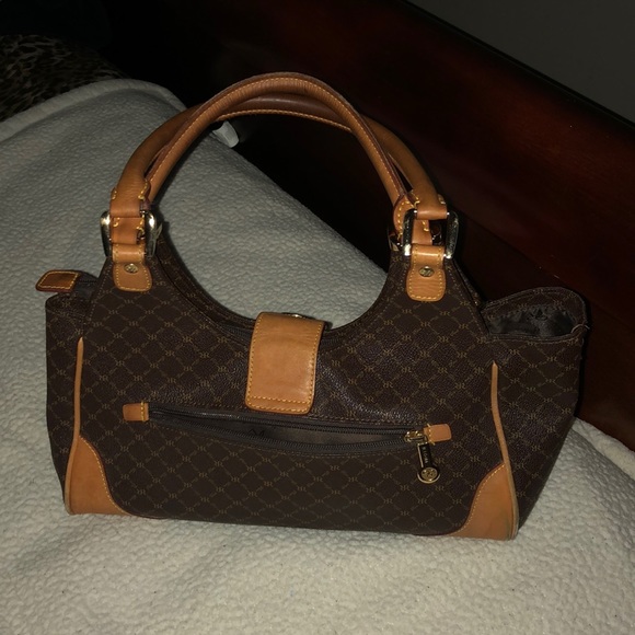 Purse - Picture 2 of 2